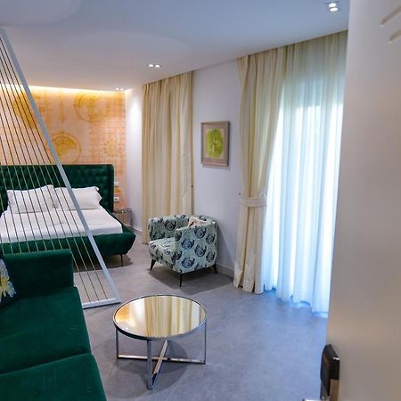 Blue Boutique Hotel Dhërmi 外观 照片