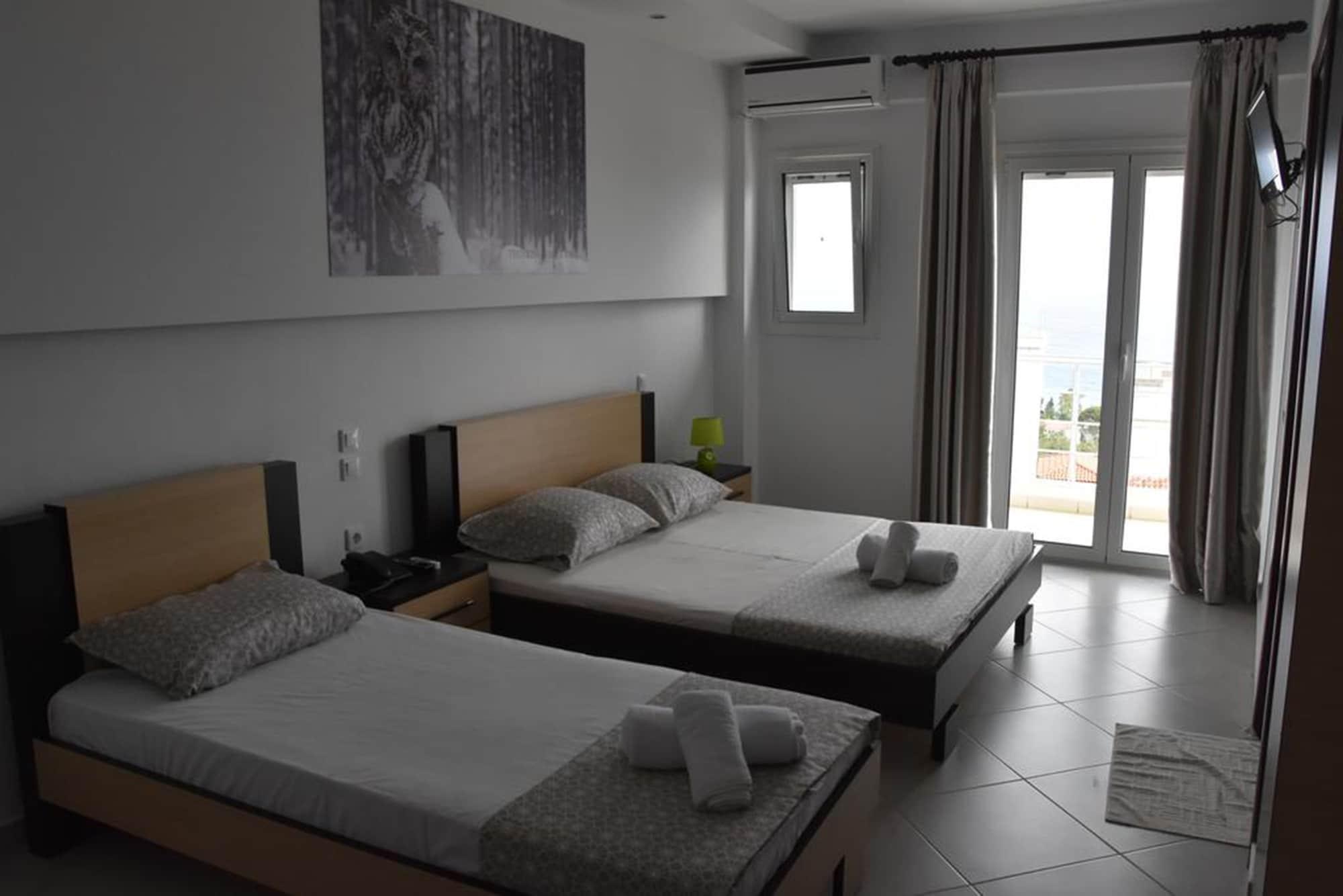Blue Boutique Hotel Dhërmi 外观 照片