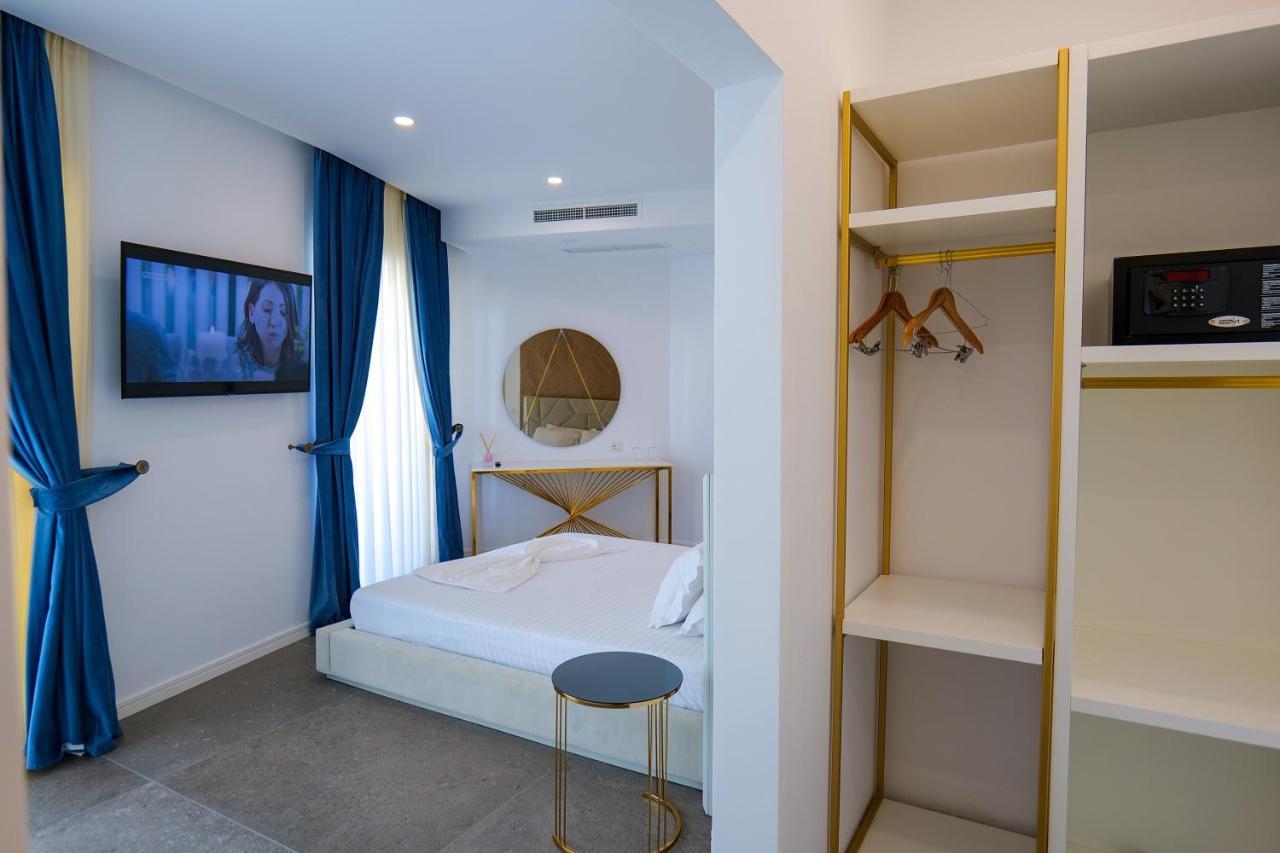 Blue Boutique Hotel Dhërmi 外观 照片