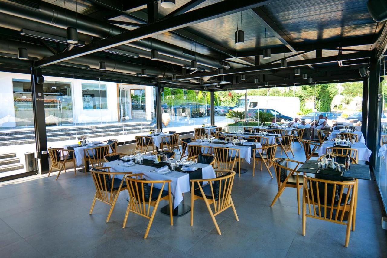 Blue Boutique Hotel Dhërmi 外观 照片
