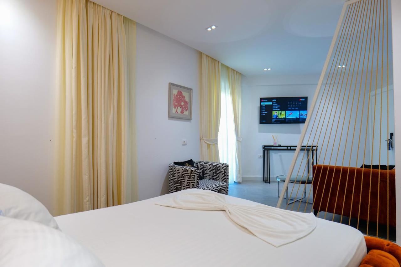 Blue Boutique Hotel Dhërmi 外观 照片