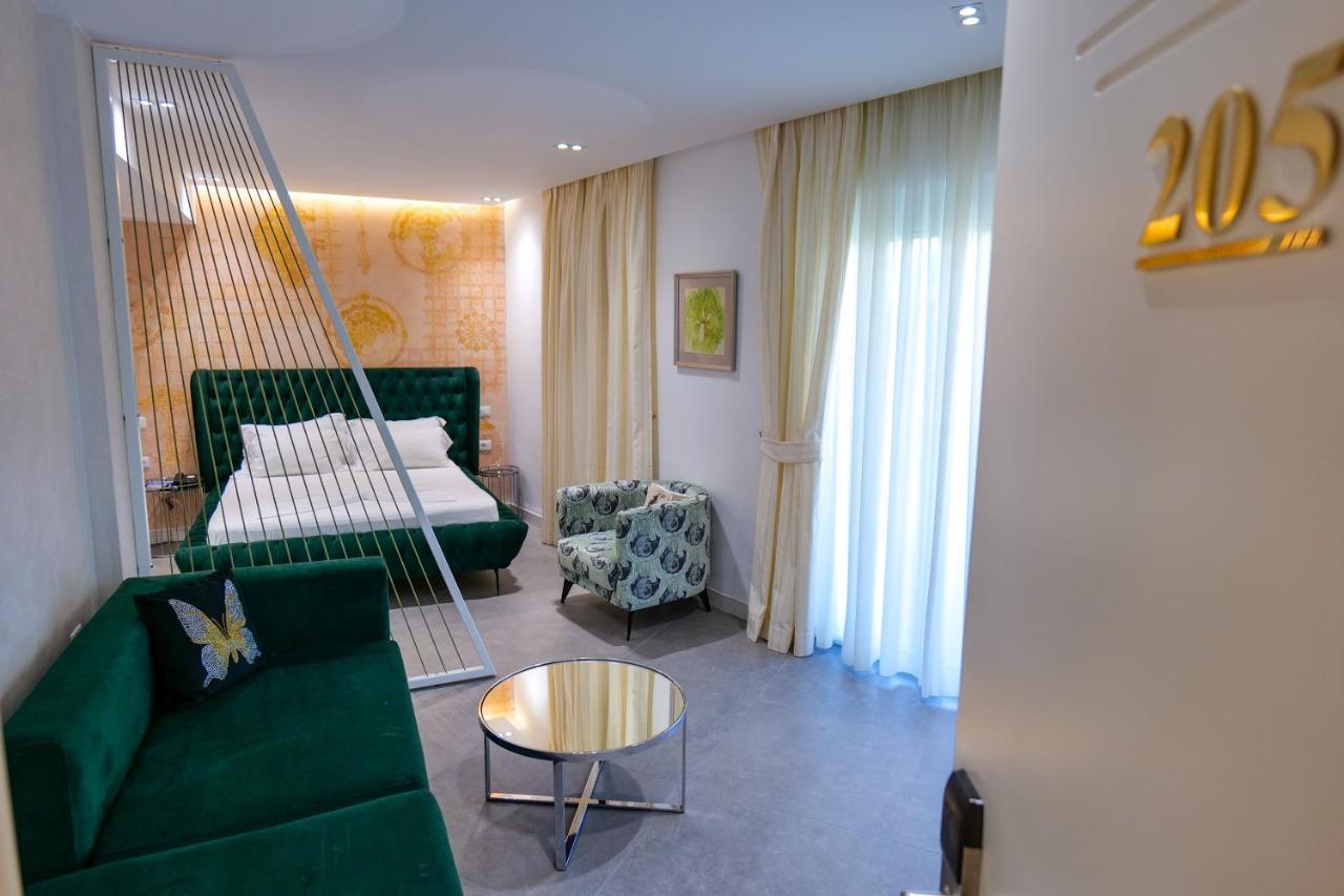 Blue Boutique Hotel Dhërmi 外观 照片