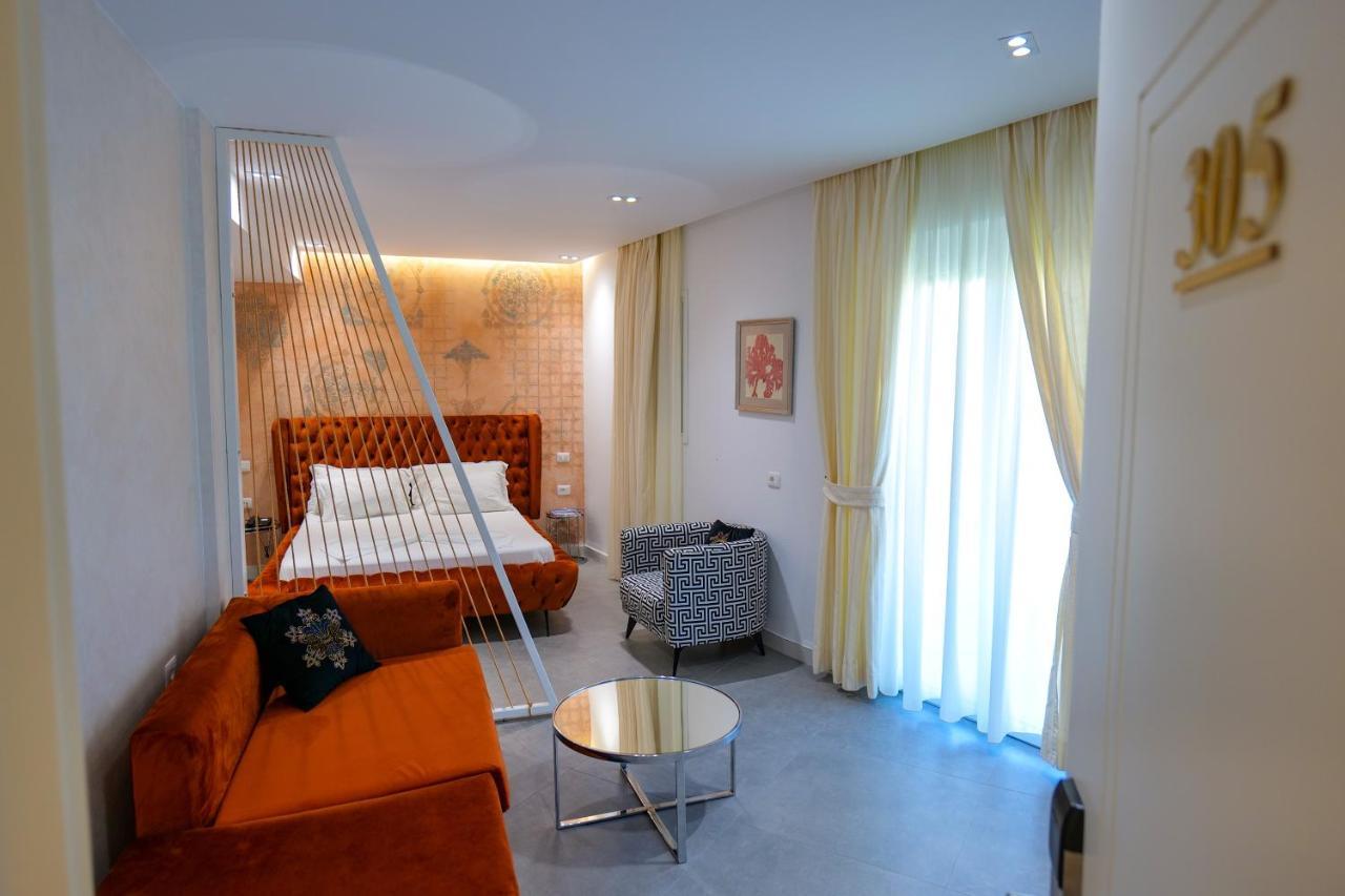 Blue Boutique Hotel Dhërmi 外观 照片