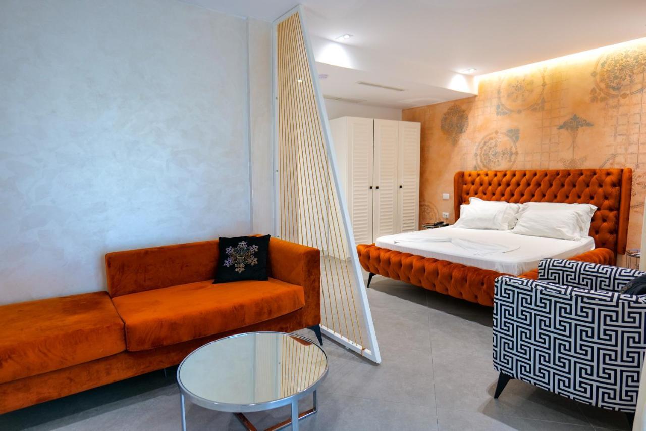 Blue Boutique Hotel Dhërmi 外观 照片