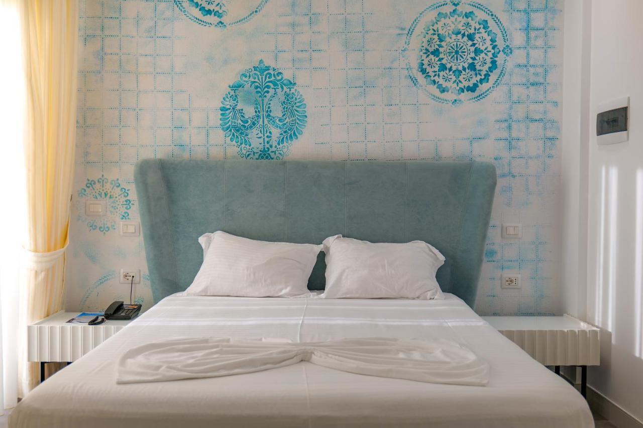 Blue Boutique Hotel Dhërmi 外观 照片